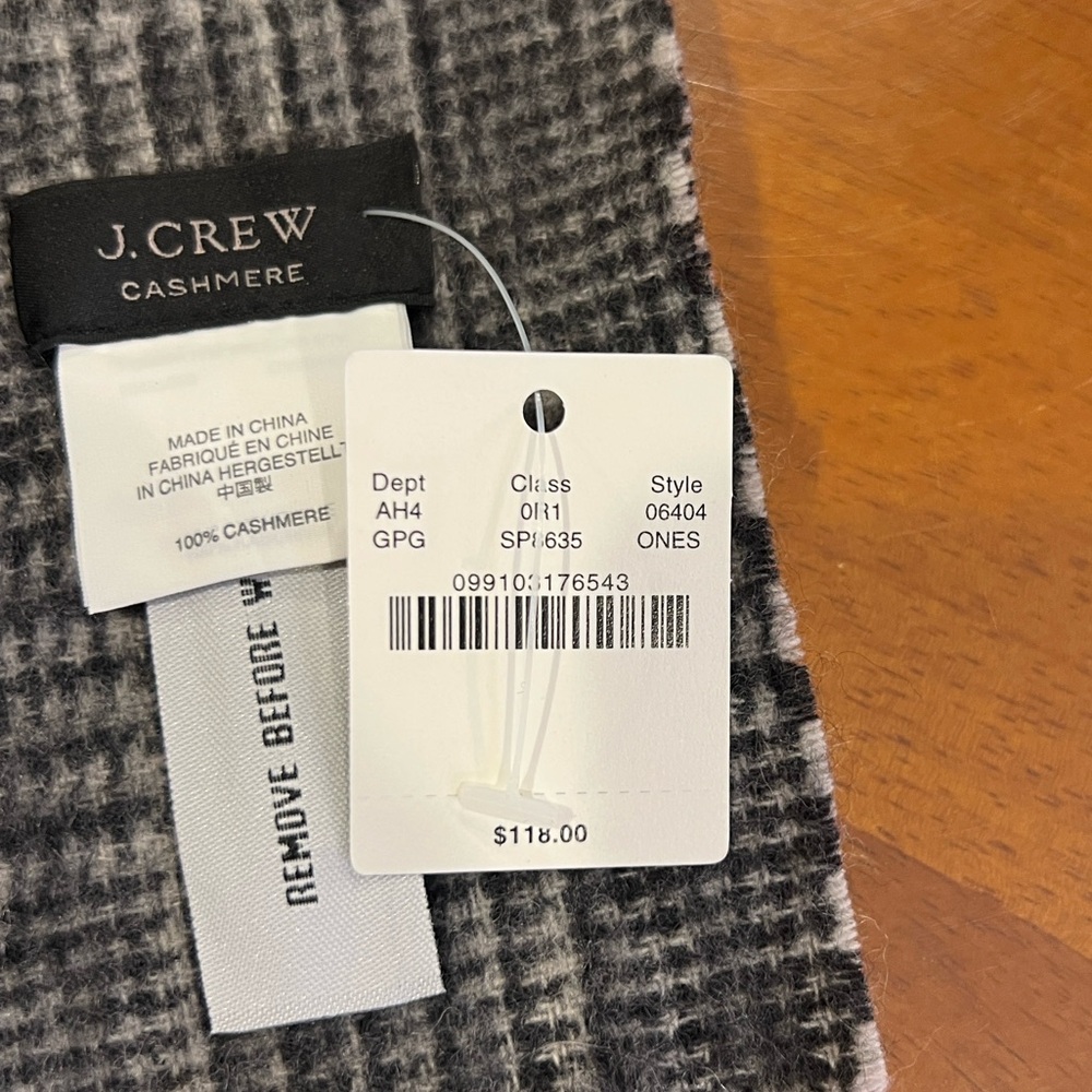 J.Crew cashmere two sided glen plaid gray black fringe scarf NWT - Picture 5 of 6